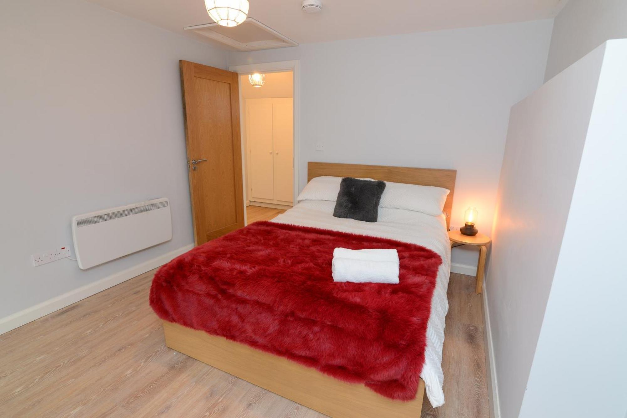 The Red Keep Fab Location - Two Bed - Two Bathrooms -Townhouse Galway Eksteriør billede